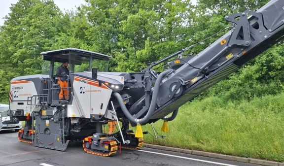 Dobavljena nova freza WIRTGEN W 200 Fi za CESTNO PODJETJE PTUJ